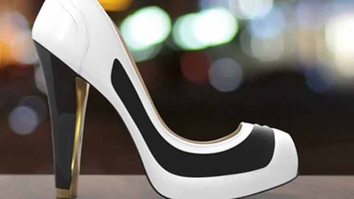 Elbiseye göre renk değiştiriyor