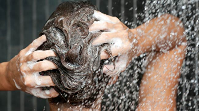 Her saç tipine göre saçı yıkama önerileri