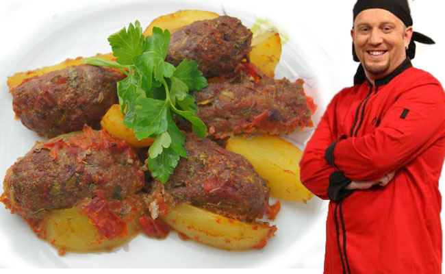 Özgür Şef’ ten İzmir Köftesi Tarifi
