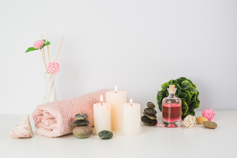 Saç dökülmesine faydalı yağlar