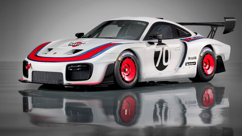 Porsche 935 Monza pistinde test edilirken görüldü