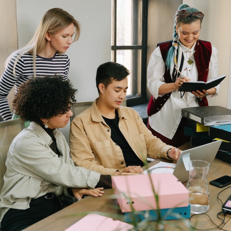 Safir Novis Kurumsal Wordpress Teması