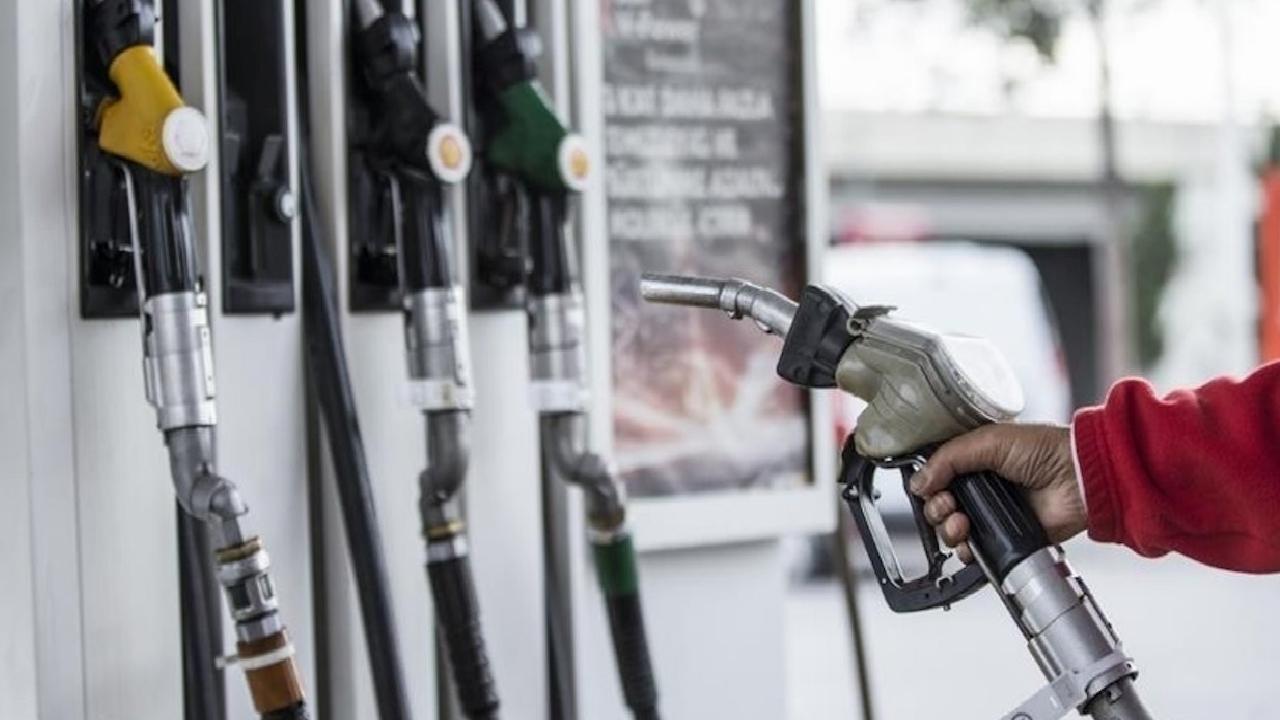 Benzin ve motorine yeni zamlar yolda