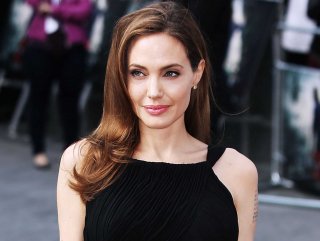 Angelina Jolie cinsel tercihlerini değiştirdi