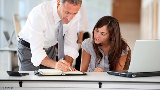 İş yerinde de fit kalmak isteyenlerin bilmesi gereken 6 altın kural