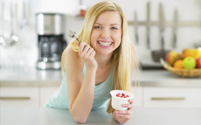 Yoğurt kürüyle günde yarım kilo verin!