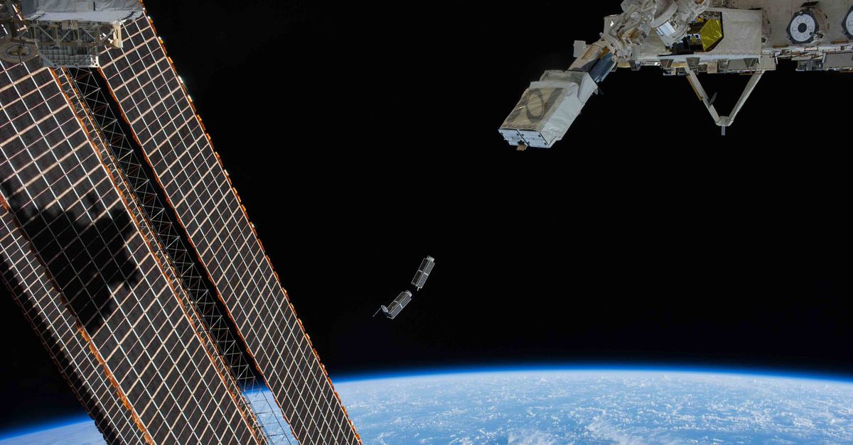 Avustralya gözünü uzaya dikti