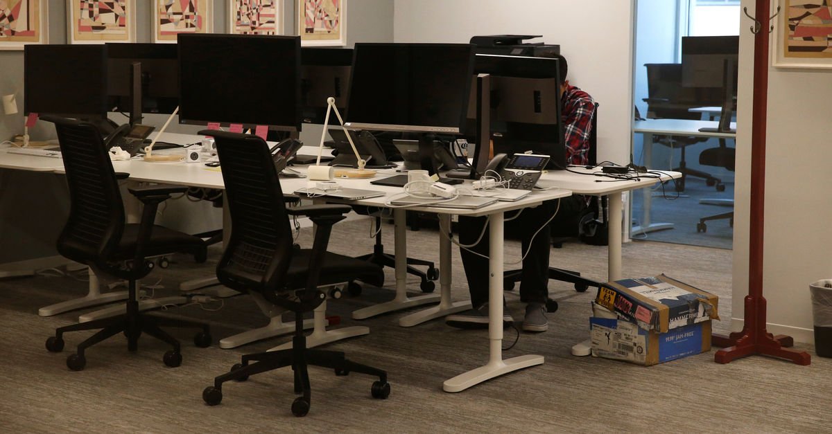 Facebook verilerini toplayan skandal şirket kapanıyor