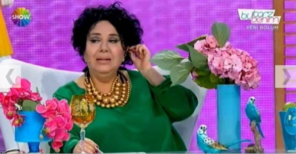 Sosyal medyada yeni çılgınlık: Nur Yerlitaş capsleri