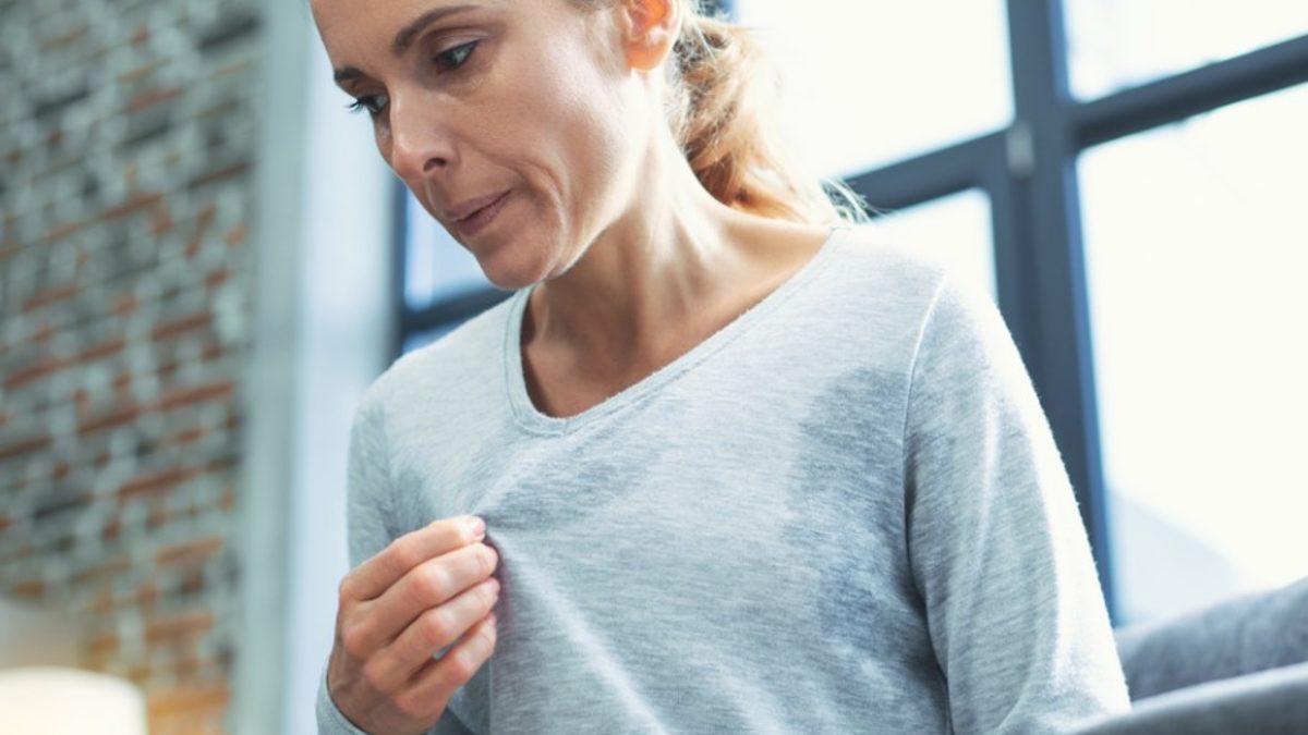 Menopoz dönemine girecekler dikkat! Bu alışkanlıkları acilen bırakmalısınız